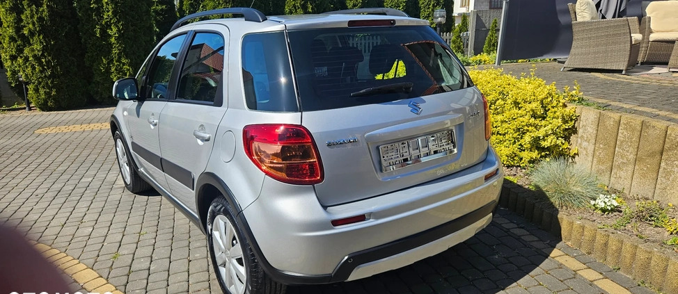 Suzuki SX4 cena 26900 przebieg: 171500, rok produkcji 2011 z Kielce małe 301